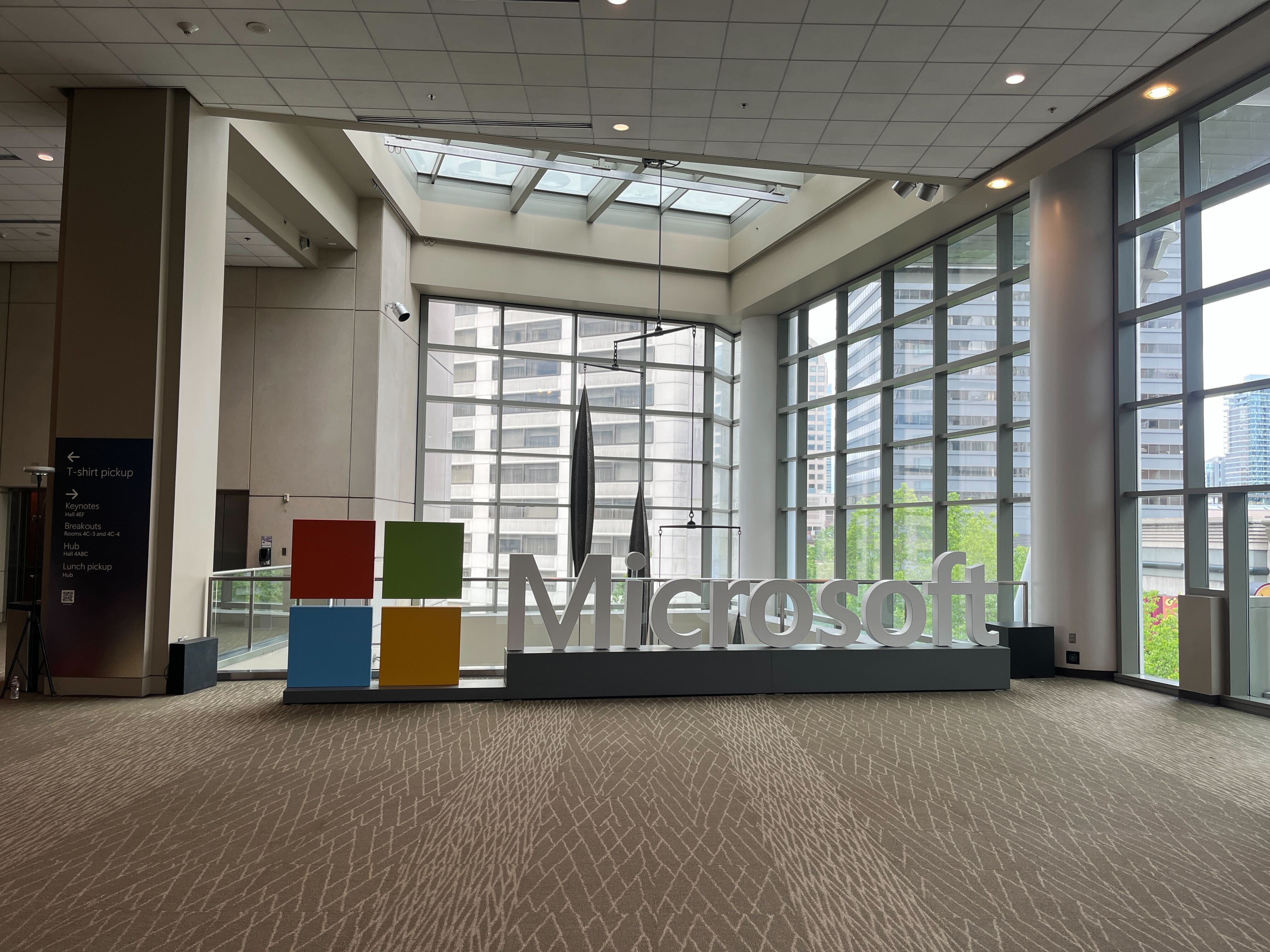 Session 8: AI for Smart Cities - Building the Future - visual representation