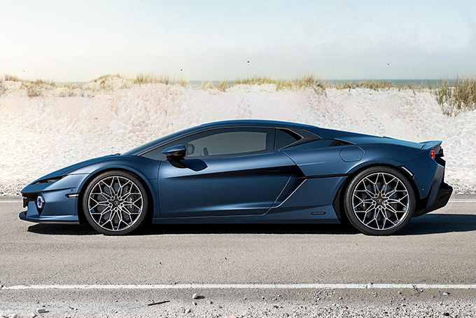 Interior Experience: Supercars are Getting Civilized - visual representation