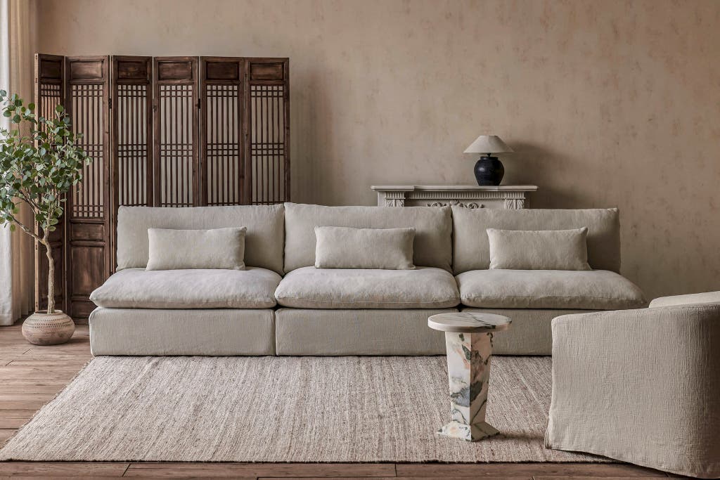 Best Budget Option: Affordable Couches Under $600 - visual representation
