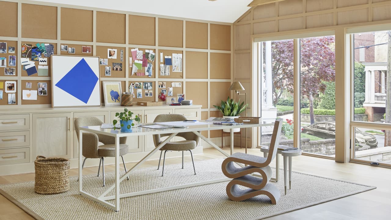 Ergonomic Furniture: The Backbone of Productivity - visual representation