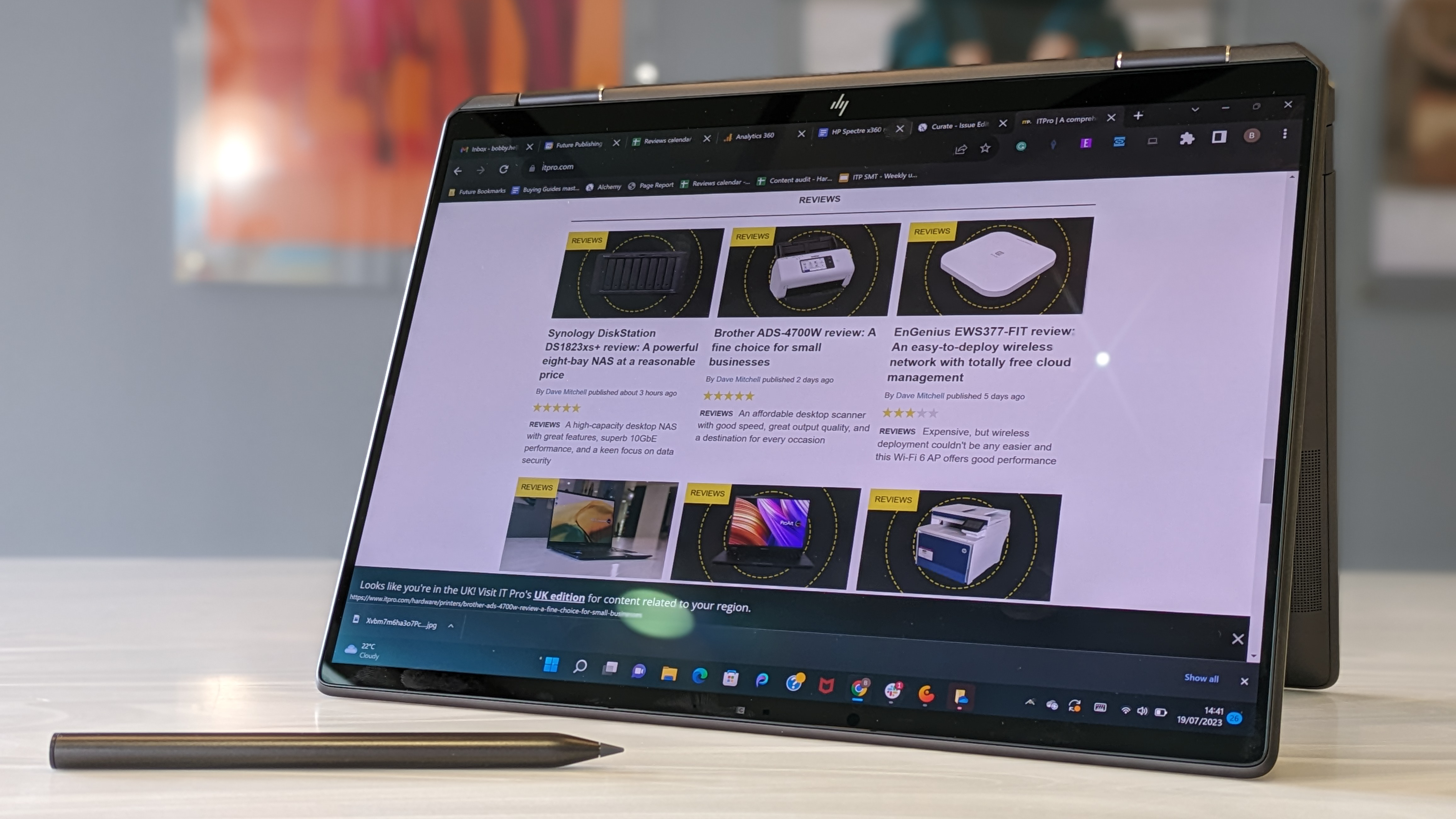 5. HP Elite Dragonfly G3: The Professional's Companion - visual representation