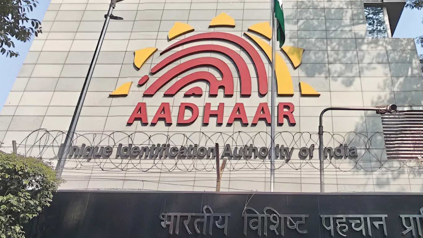 Industry Response: Companies Adopting Aadhaar - visual representation