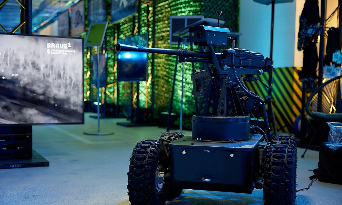 The Ethical Minefield: Who Decides to Kill? - visual representation