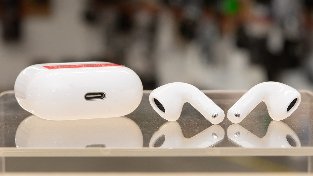 The Right Use Cases for AirPods 4 - visual representation