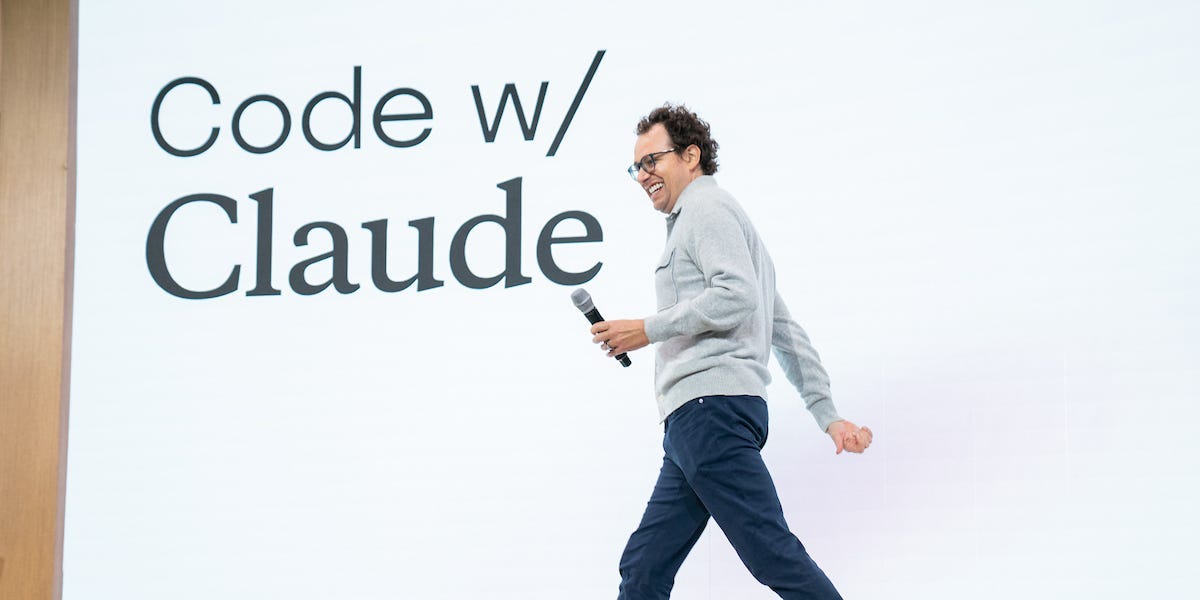 How to Actually Use Cowork: Setup and Workflow - visual representation