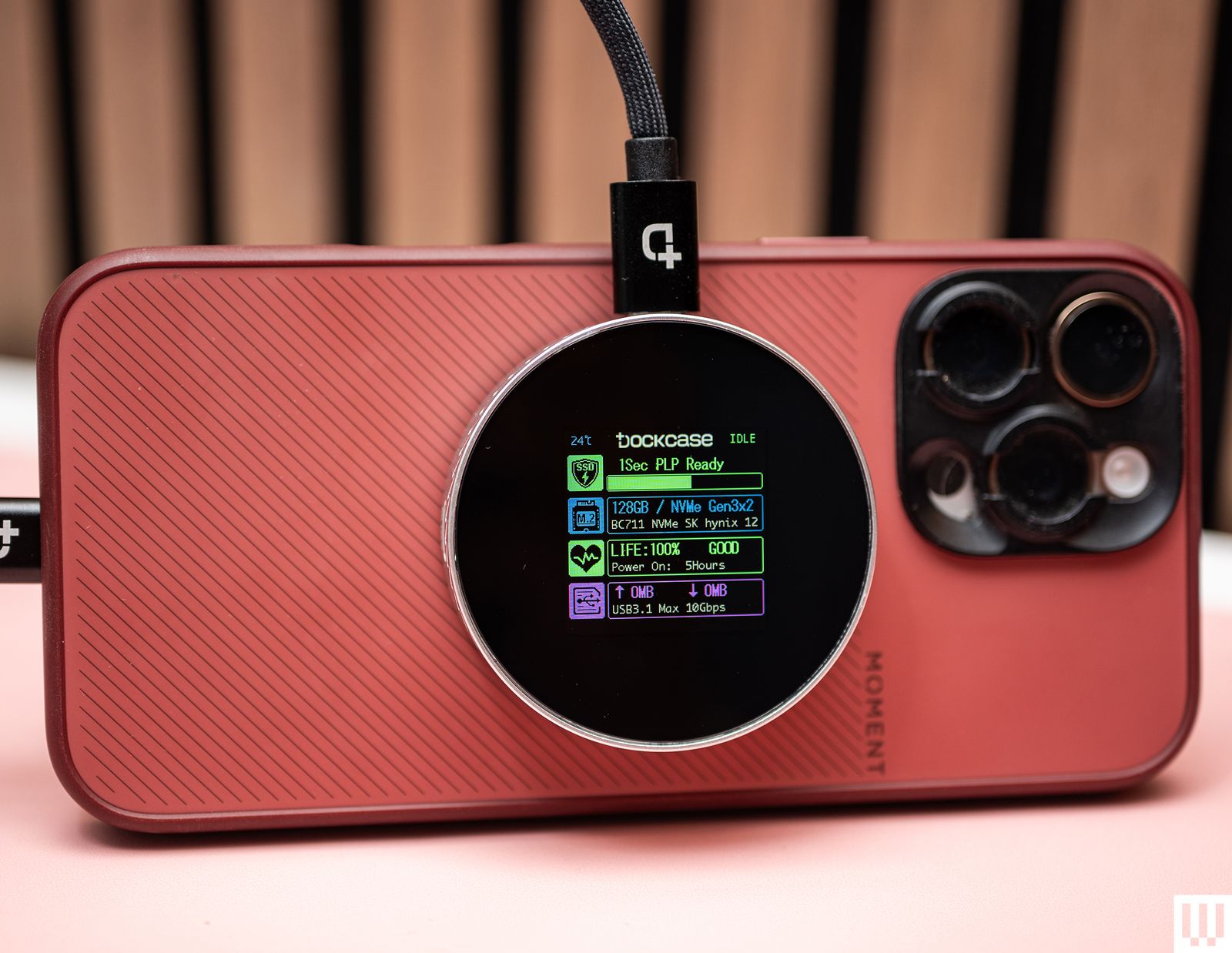 Integration with Apple Ecosystem: How MagSafe Fits Your Apple Life - visual representation