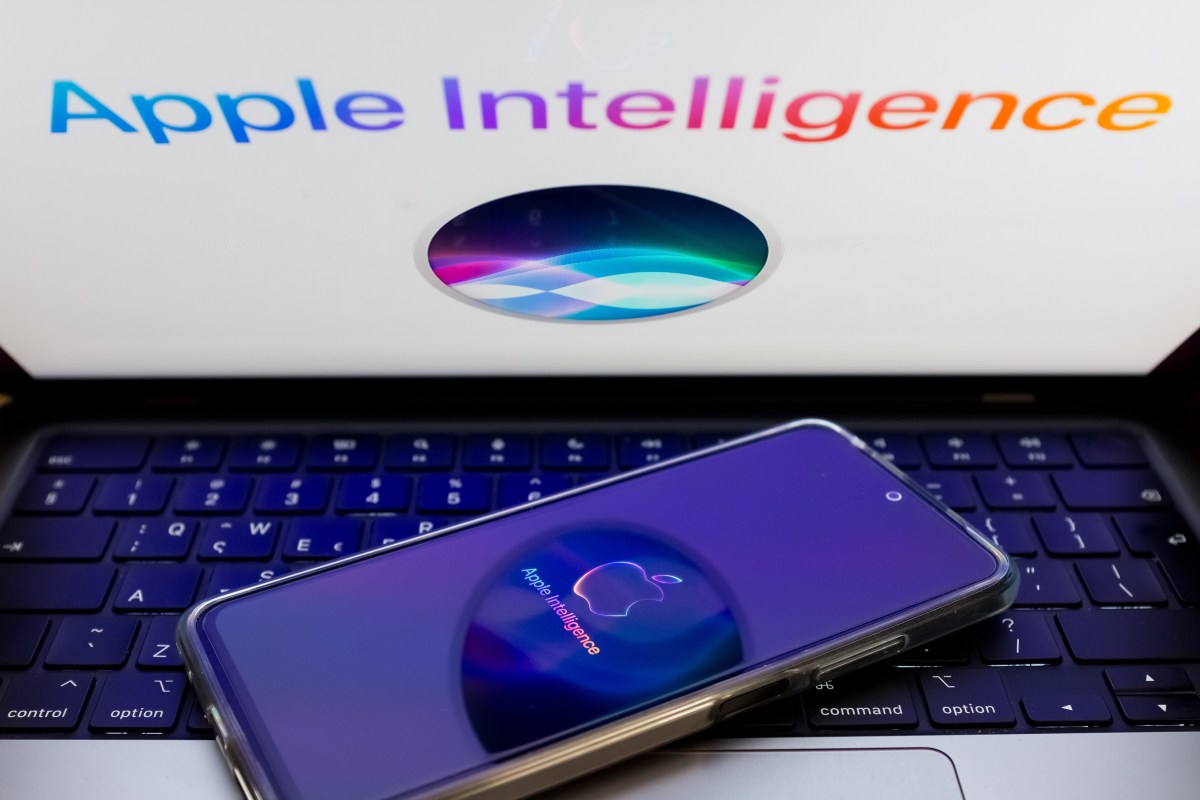 Apple's AI Chatbot Siri: Complete Guide & Alternatives 2026