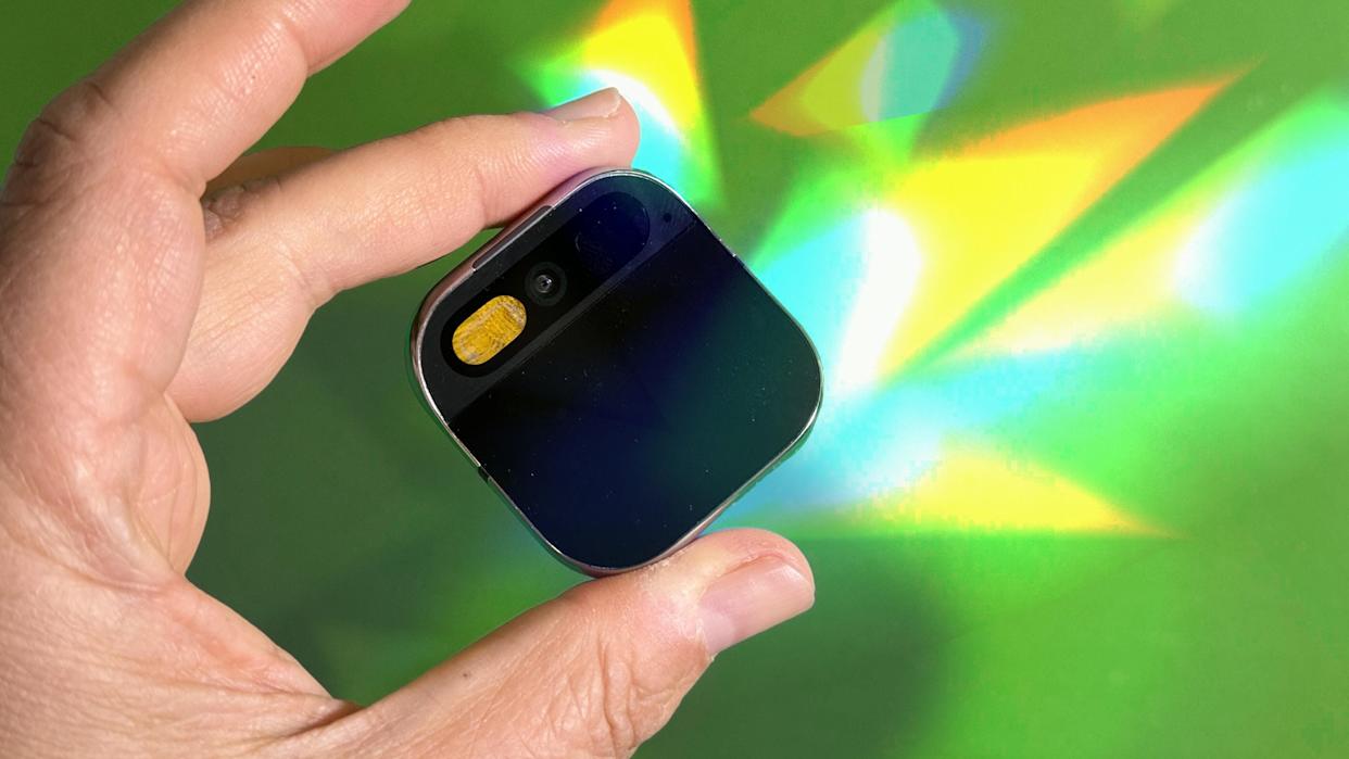 The Future of Wearable AI: Form Factor Predictions - visual representation