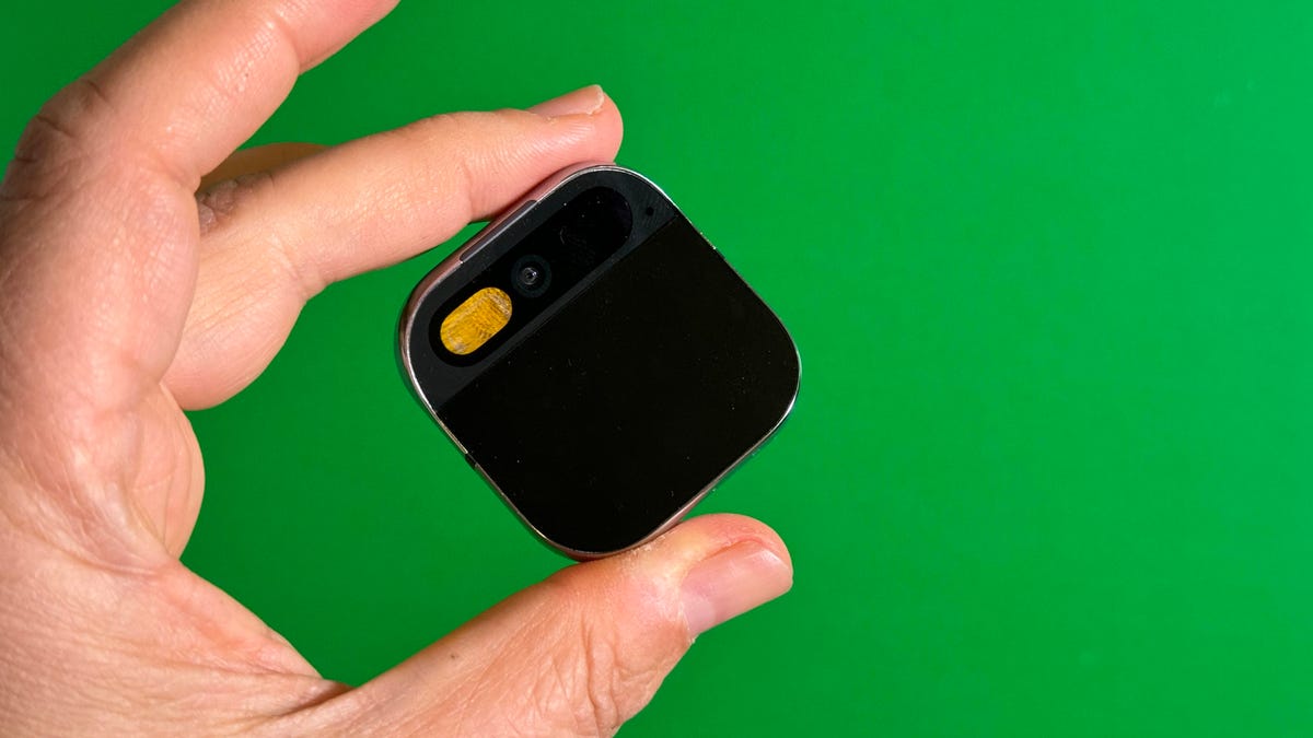 The Humane AI Pin Disaster: Lessons from Market Reality - visual representation