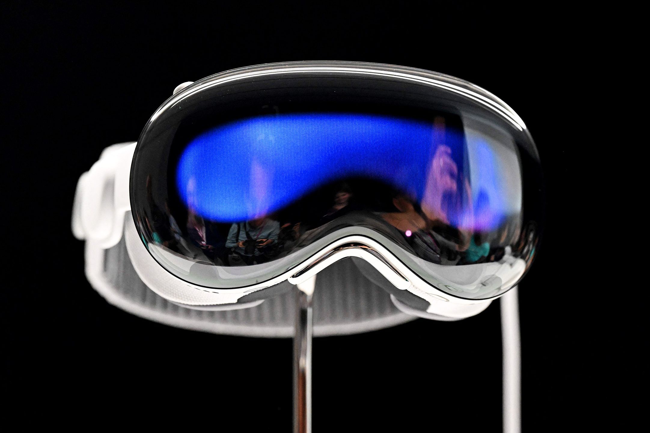 The Discontinuation Timeline: When Is Apple Pulling the Plug? - visual representation