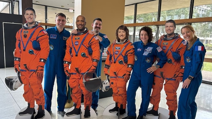 Equipment Sterilization: Planetary Protection Beyond the Crew - visual representation