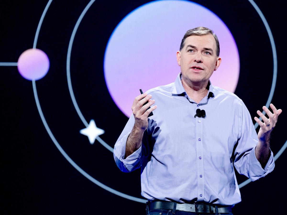 Software Deceleration Isn't AI Disruption—It's Normal Market Maturation - visual representation