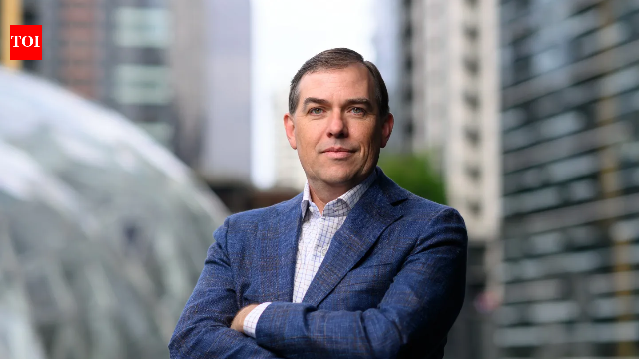 How Companies Are Integrating AI: The Three Paths Forward - visual representation