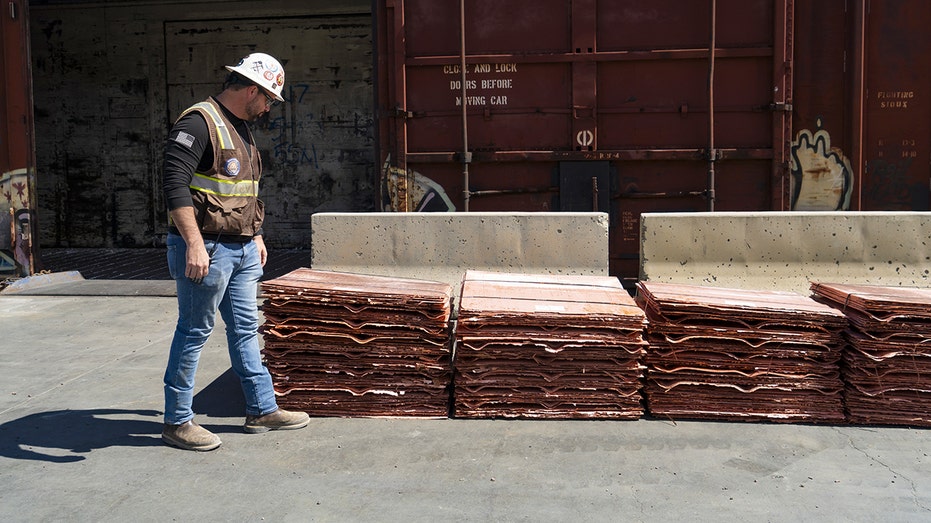 The Math Behind Data Center Copper Consumption - visual representation