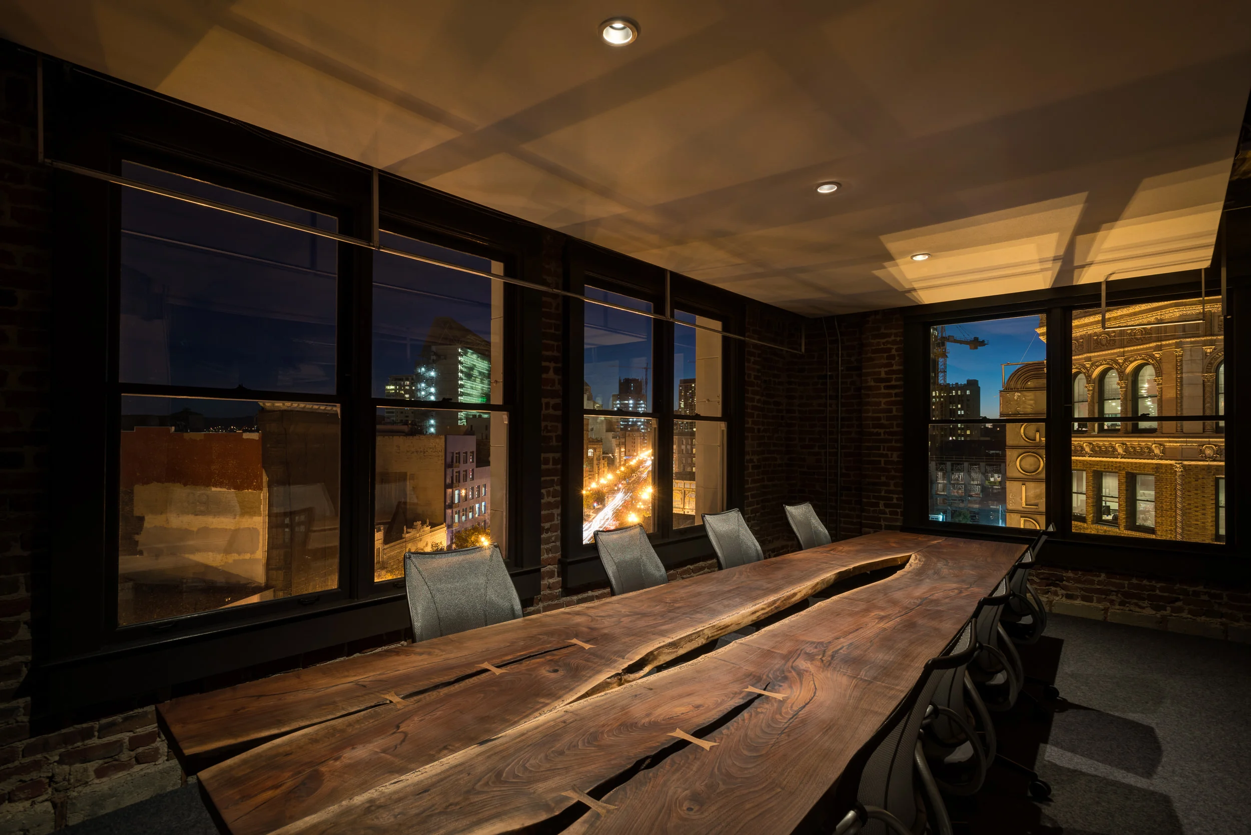 Introduction: When the Best Investors Back the Underdog - contextual illustration