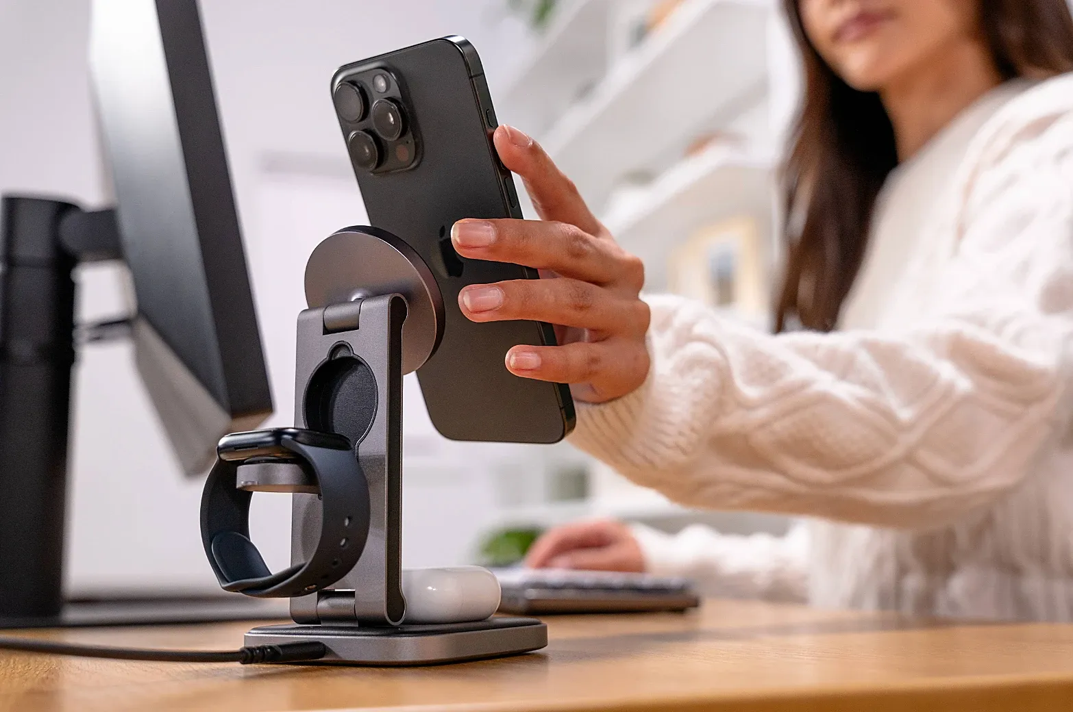 How to Optimize Your 3-in-1 Charger Setup: Placement, Cable Management & Performance - visual representation