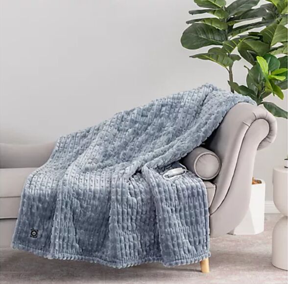 Cozy Furniture and Seating: Foundation for Comfort - visual representation