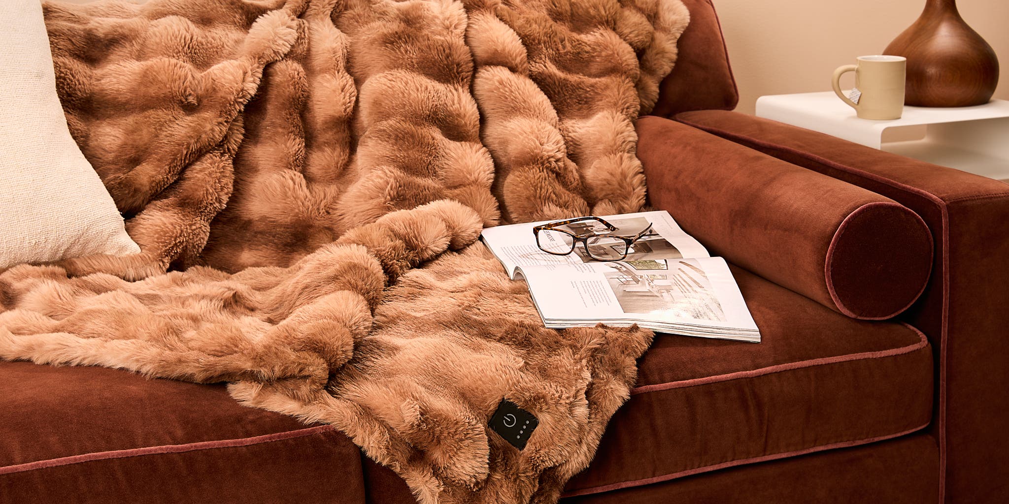 Bedsure Solid Flannel Electric Blanket: The Best Value Play - visual representation