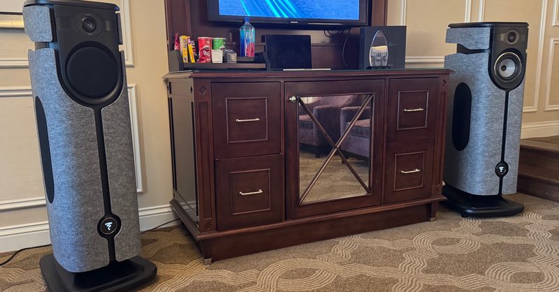 Integrated Amplifier Evolution: Smart and Powerful - visual representation