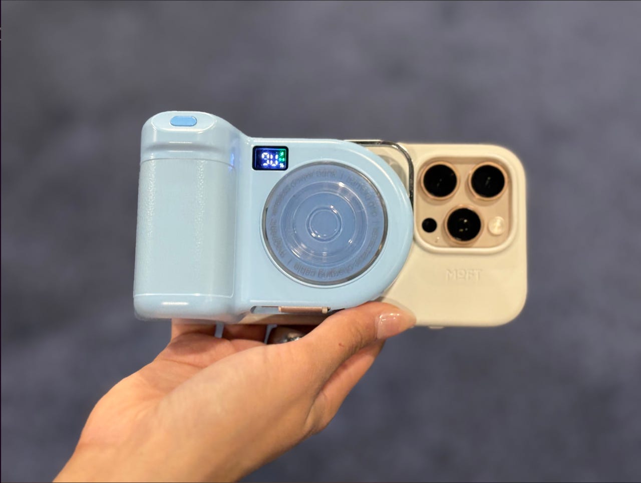 Connectivity Enhancers: Extending Range and Reliability - visual representation