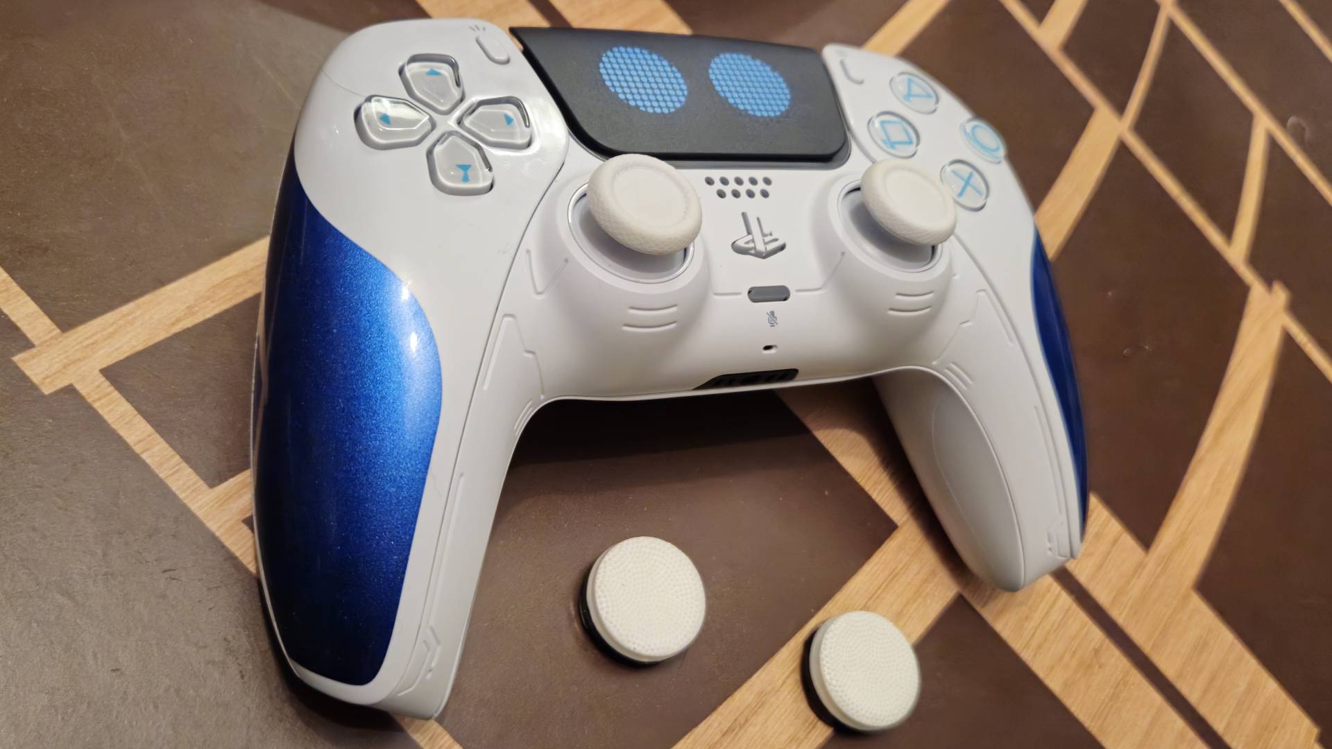 Streaming and Remote Play: Gaming Beyond Your Living Room - visual representation