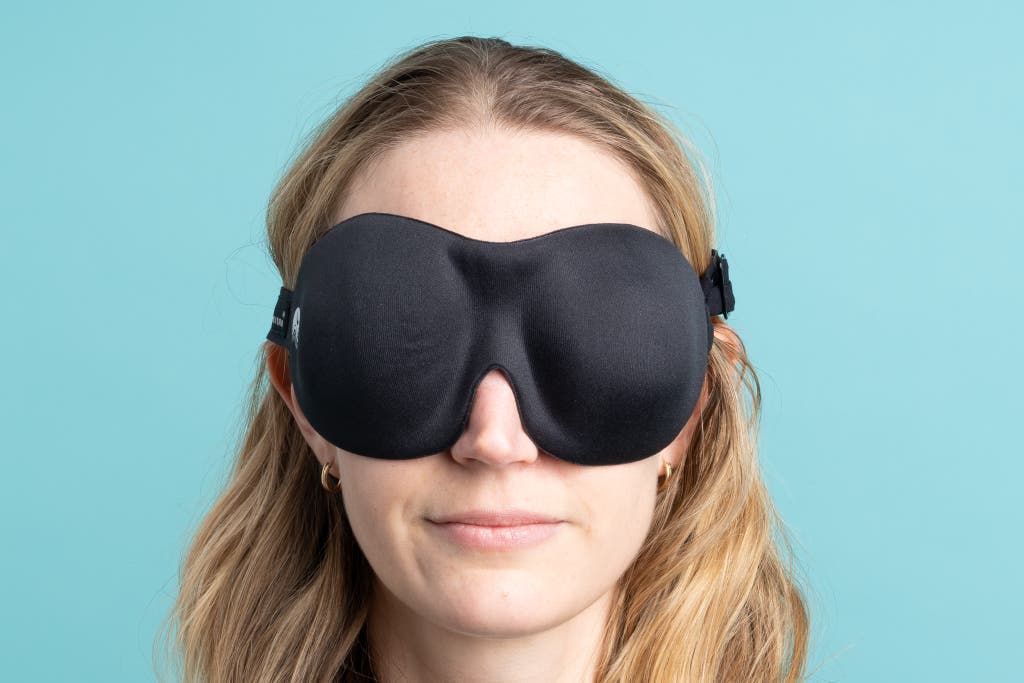 The Science Behind Sleep Masks: Why They Actually Work - visual representation