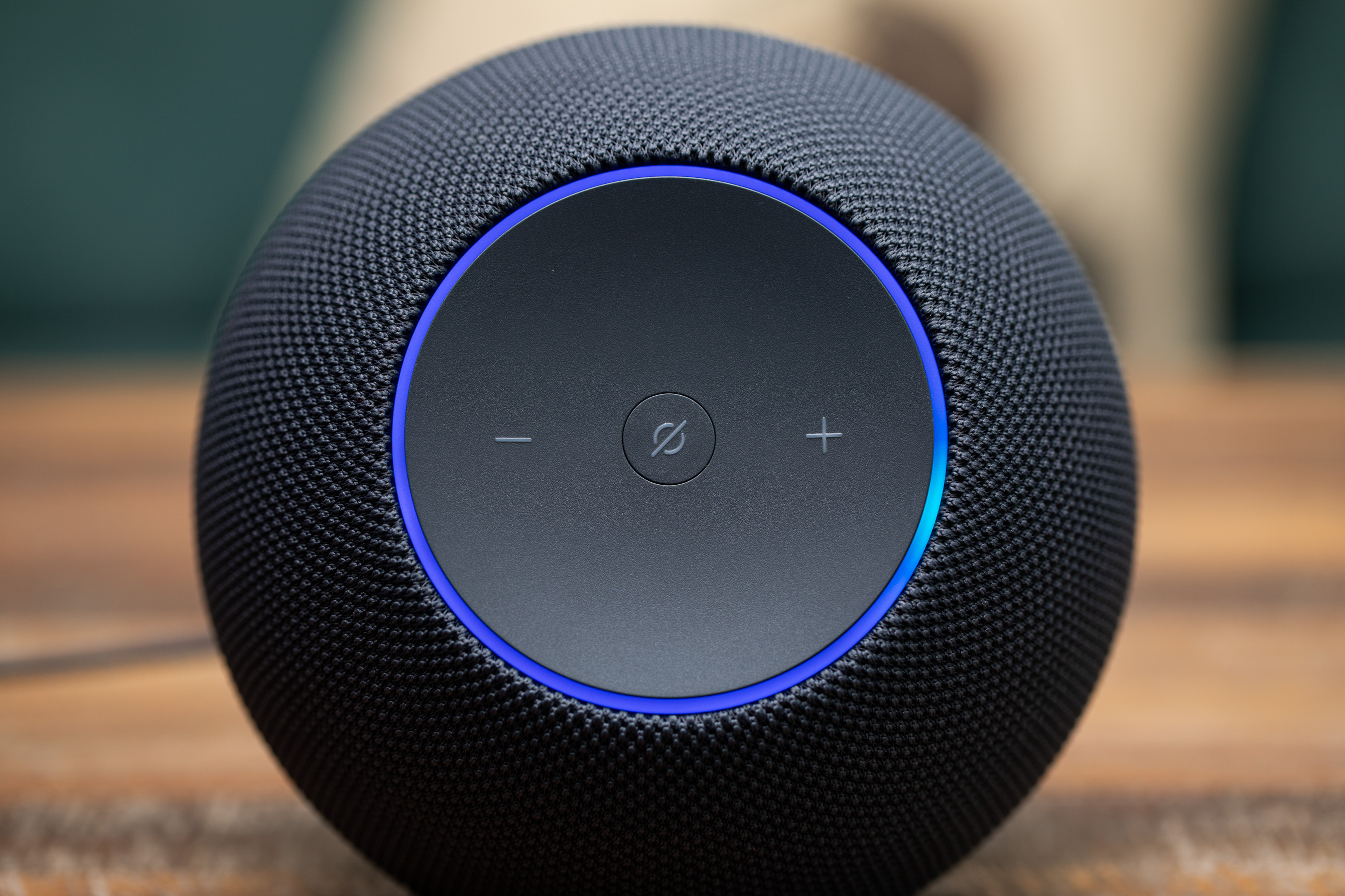 The Upgrade Decision: When to Replace Your Old Speaker - visual representation