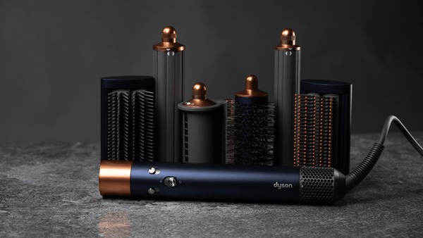 Smart Home Gardens: High-Tech Gardening for Non-Gardeners - visual representation