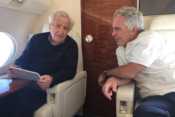 Comparing Gates' Situation to Other Tech Leaders - visual representation