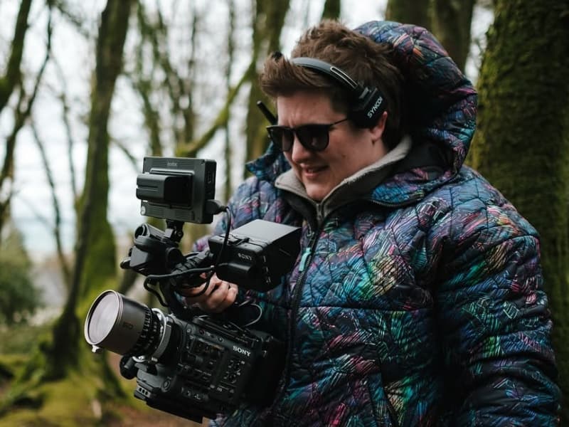 Lighting Strategy for Budget Cameras - visual representation