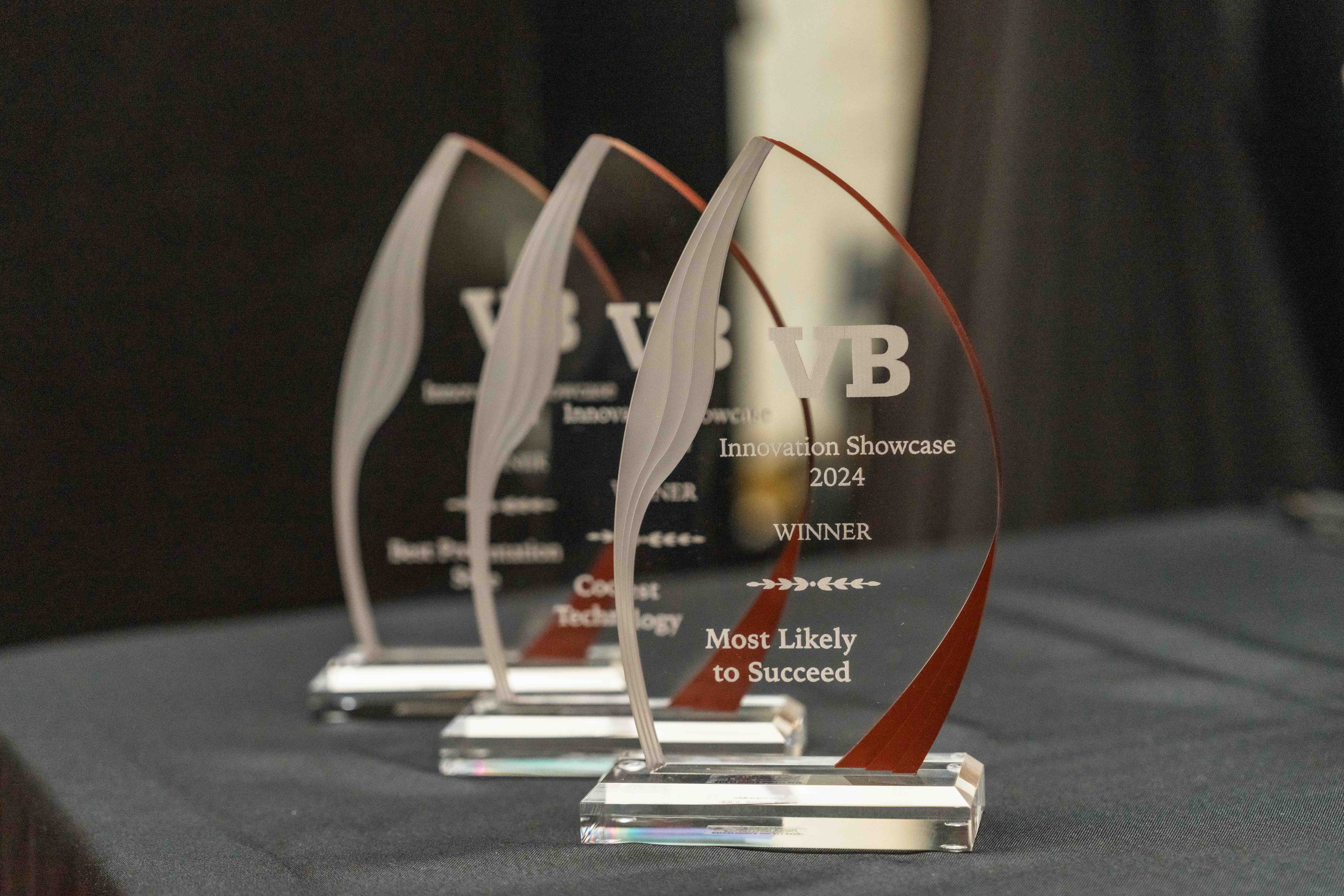 Real-World Applications of Autonomous Agents - visual representation