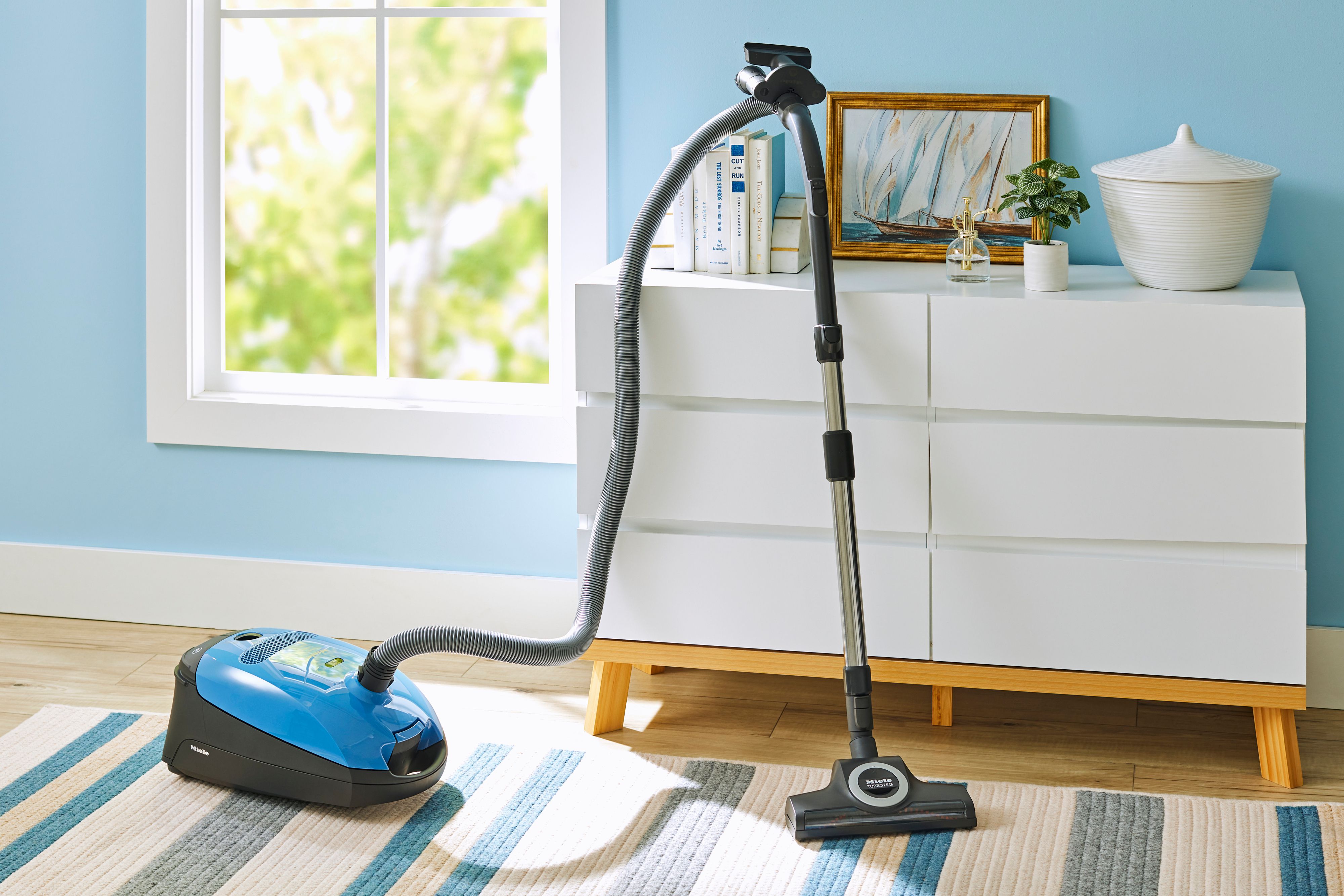 Energy Efficiency and Long-Term Operating Costs - visual representation