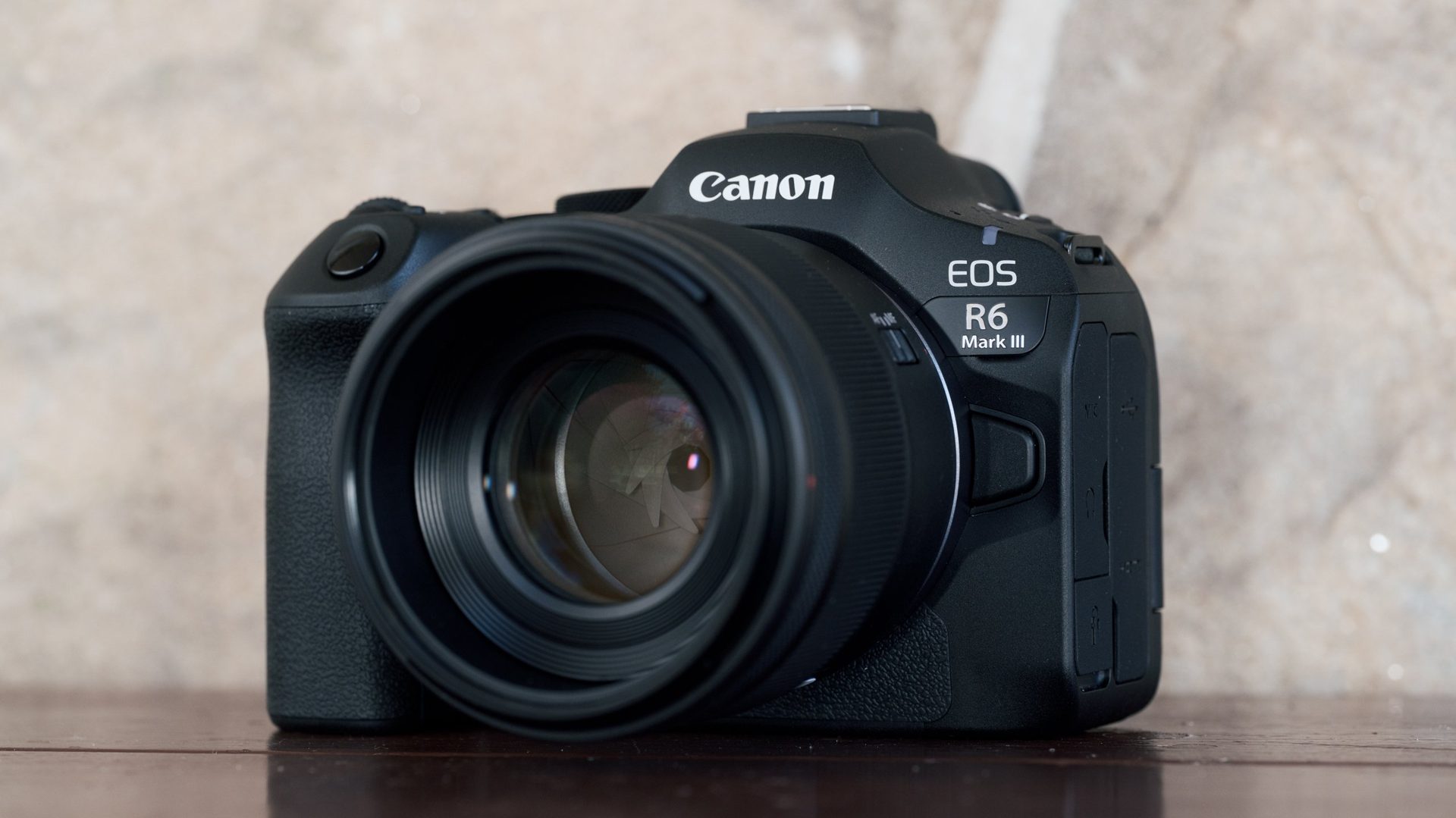 Comparison with Alternatives: Broader Market Context - visual representation