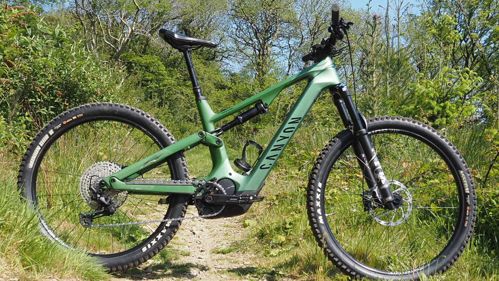Why Choose the Canyon Spectral: ON CF 8? - visual representation