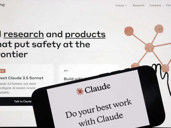 Practical Tips for Success with Claude Cowork - visual representation