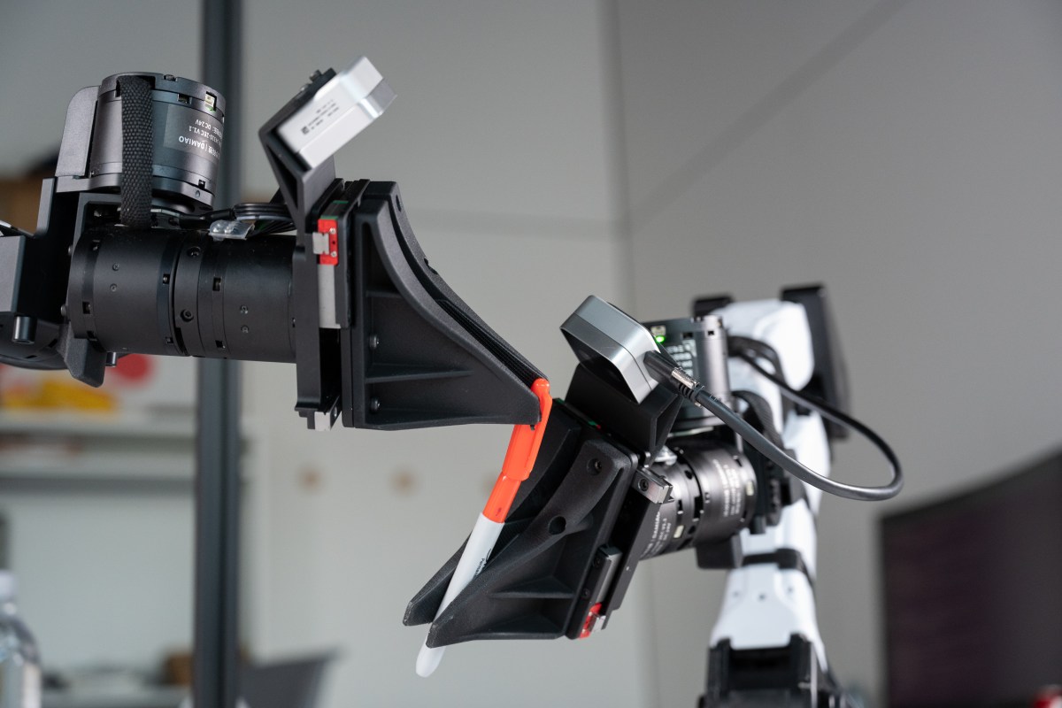 Collecting robot training data is dirty, unglamorous work. Some AI labs are already paying XDOF to do it | TechCrunch