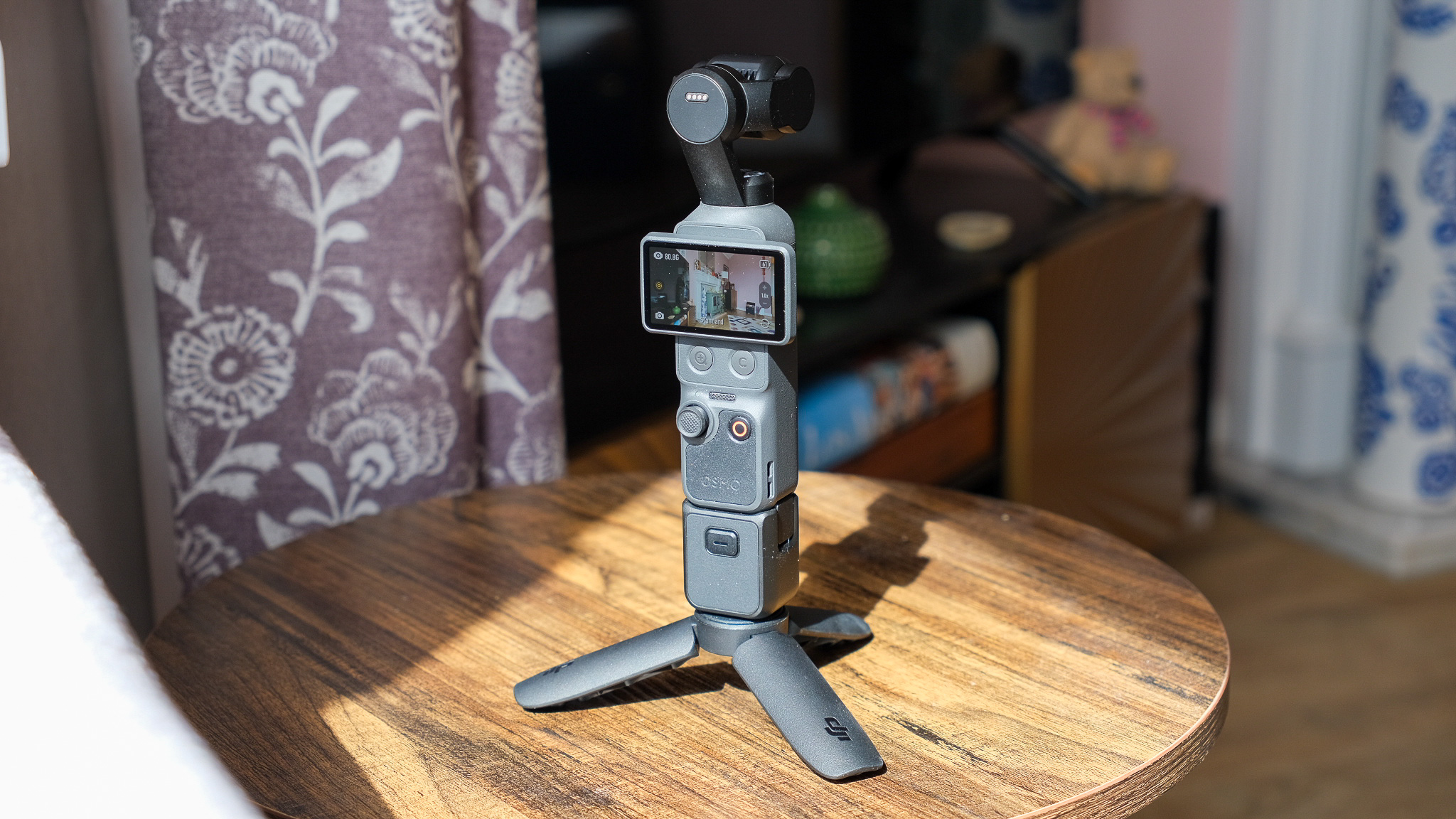 The Rising Demand for Portable Vlogging Cameras - contextual illustration