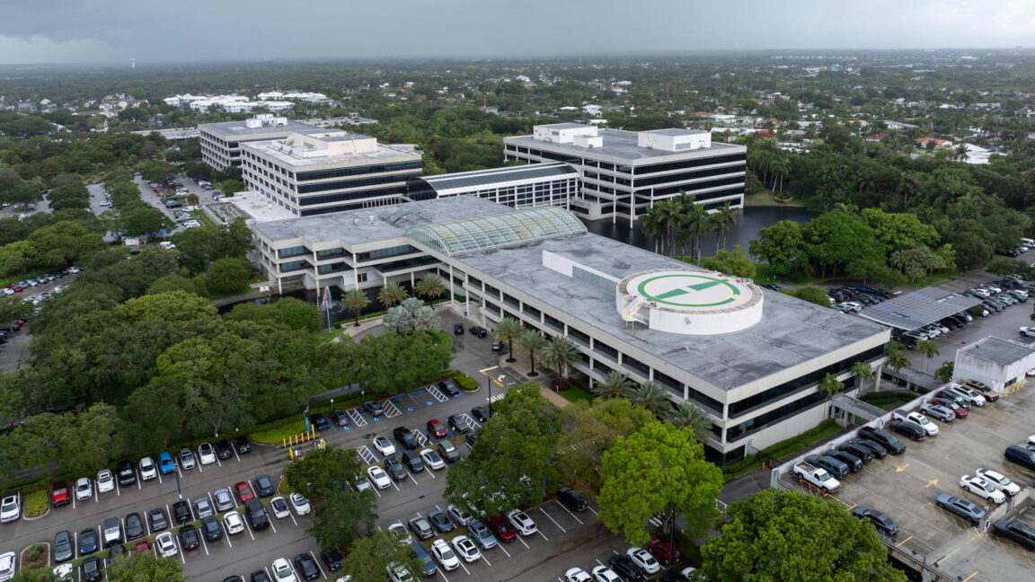 Electrical utility megamerger is all about the data centers - Ars Technica