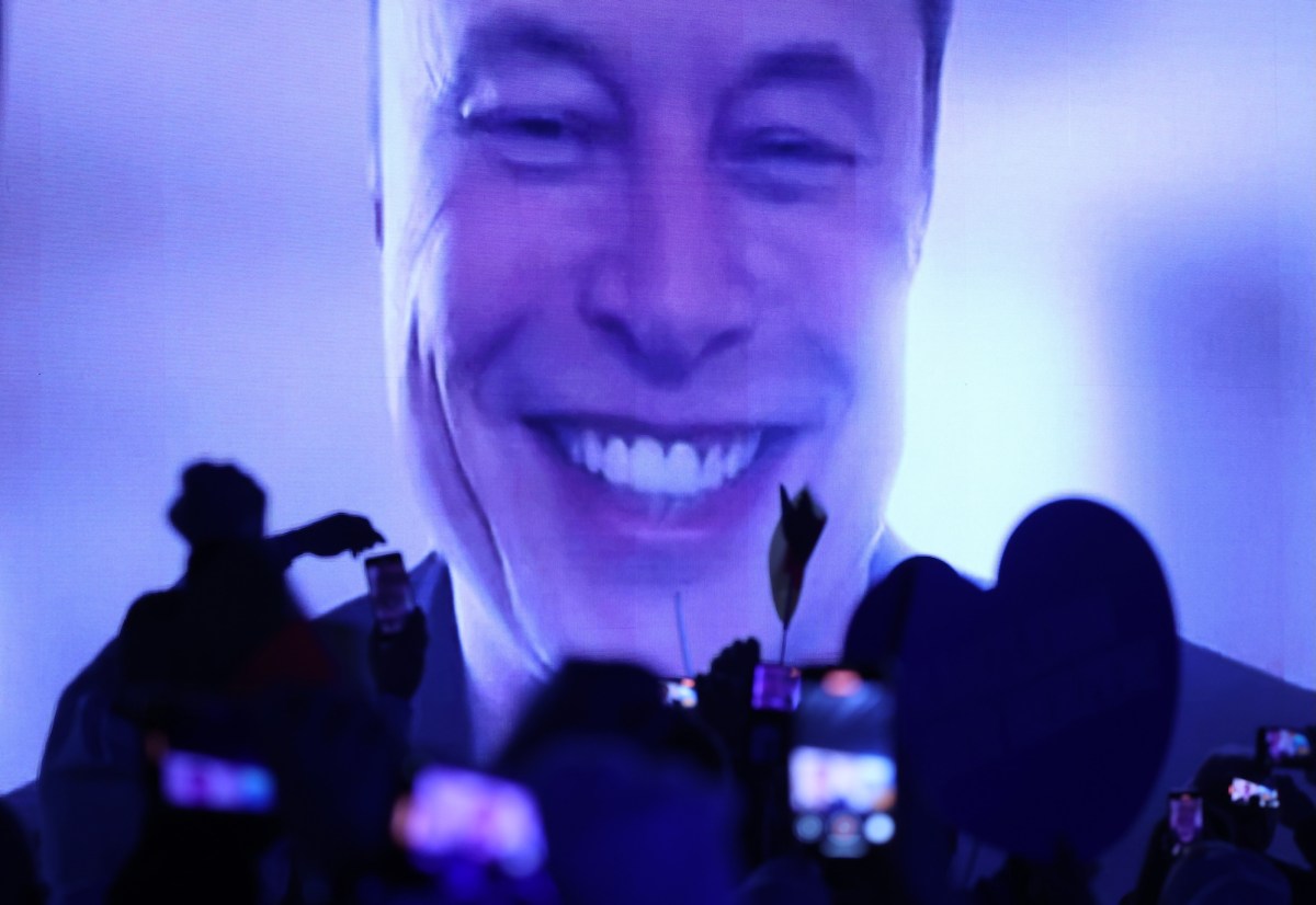 Elon Musk repeatedly one-upped his execs on SpaceX's first earnings call | TechCrunch