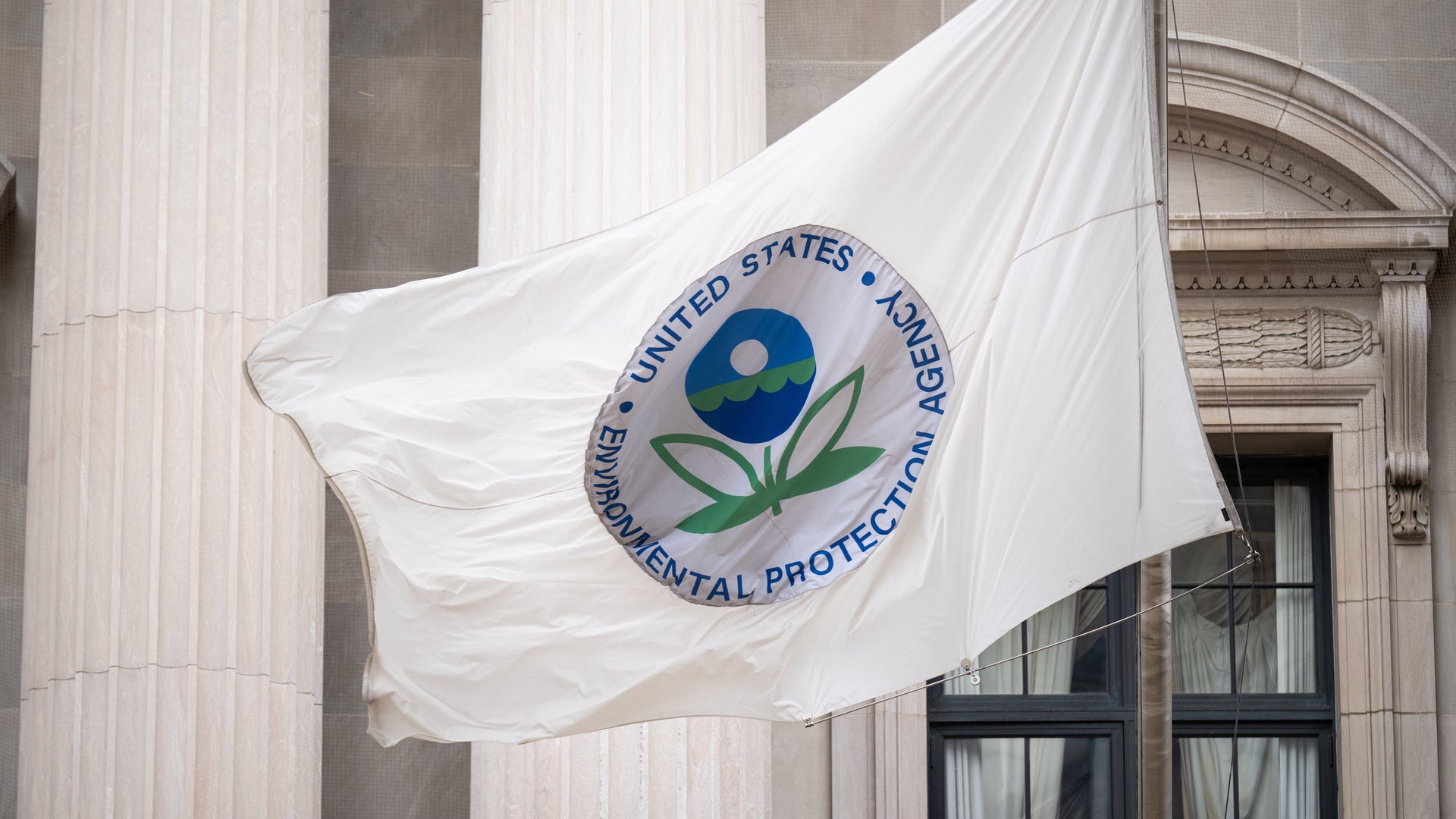 What Happens to International Climate Commitments? - visual representation