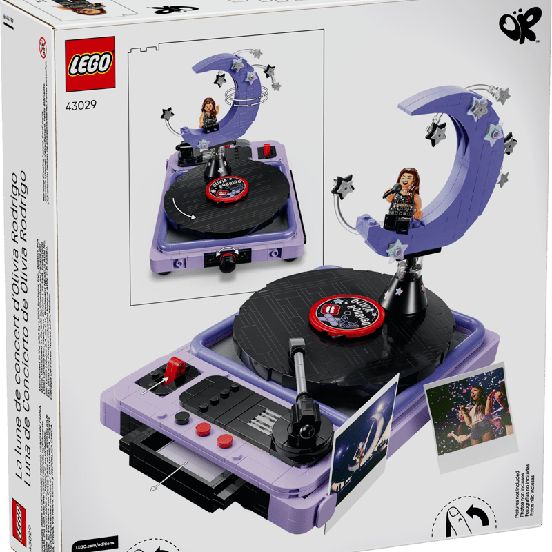 Unpacking the Concert Moon Record Player - contextual illustration