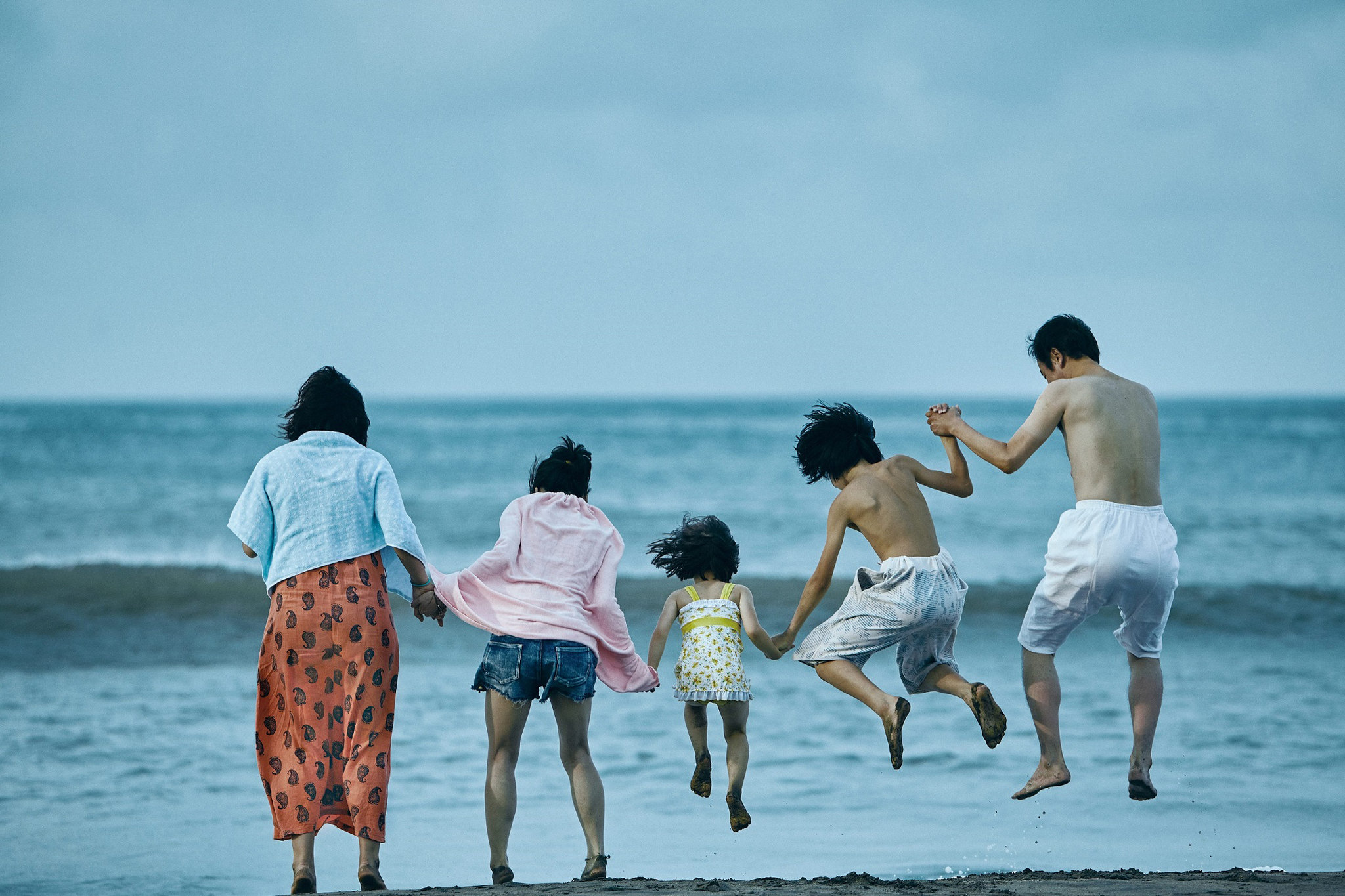 The Art of Storytelling: Kore-eda's Unique Approach - contextual illustration