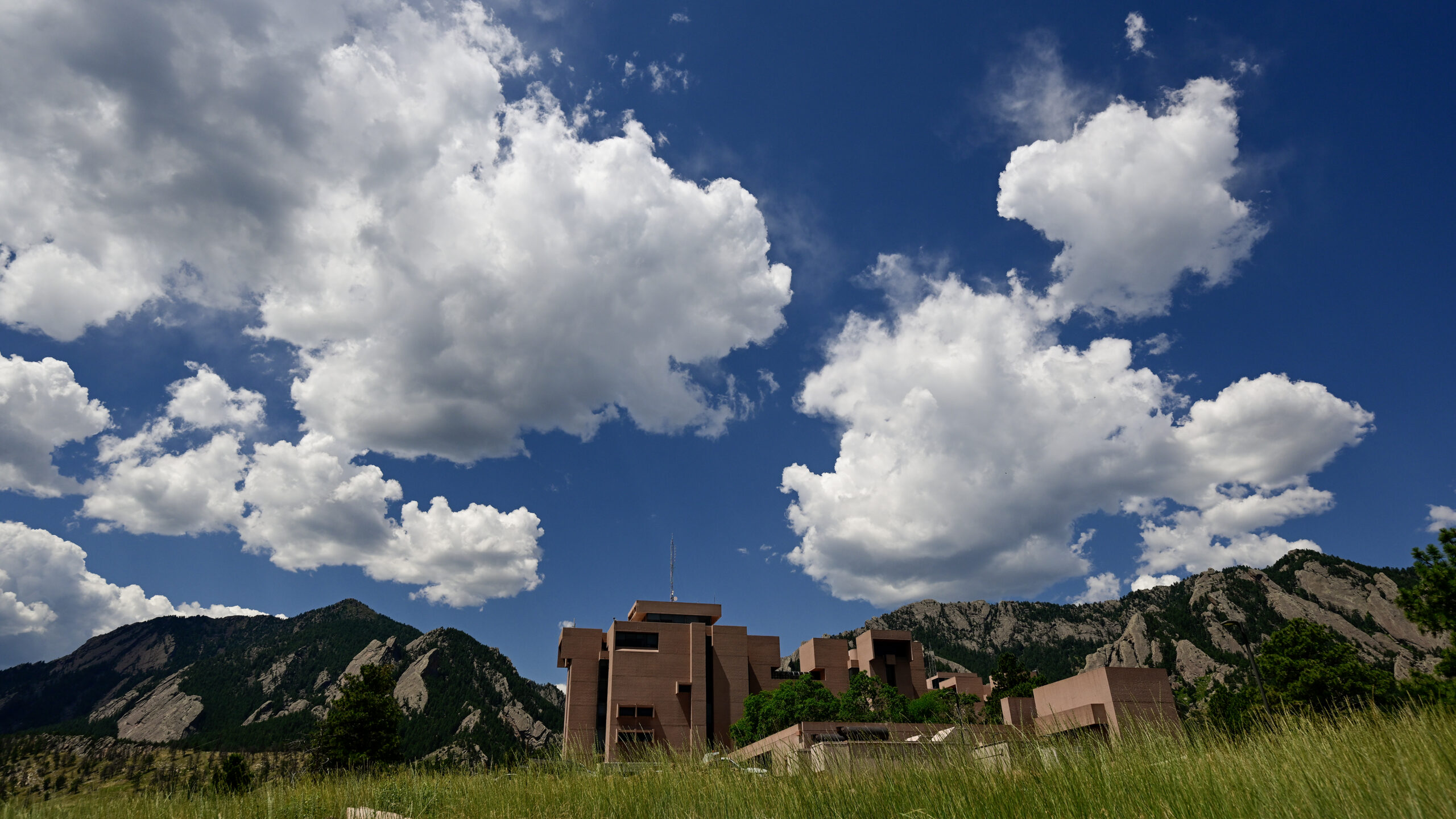 Feds failing in bid to take a supercomputer from a climate research center - Ars Technica