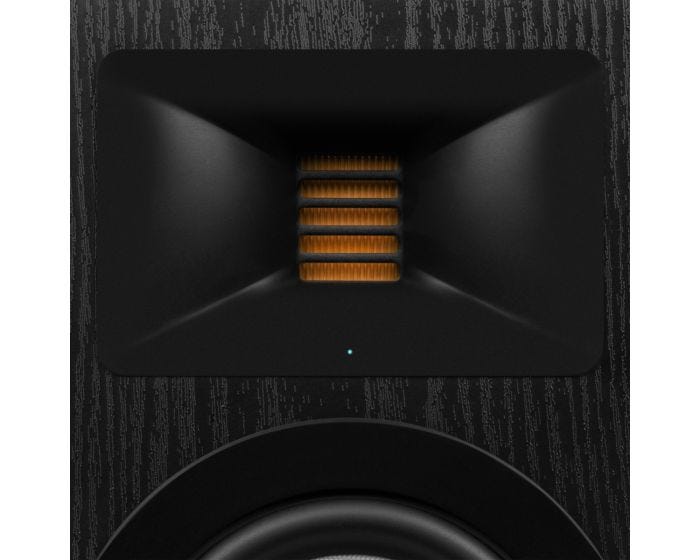 User Demographics and Satisfaction Patterns - visual representation