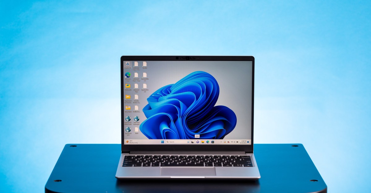 Framework says it’s addressing a BIOS update that bricked some of its older laptops | The Verge