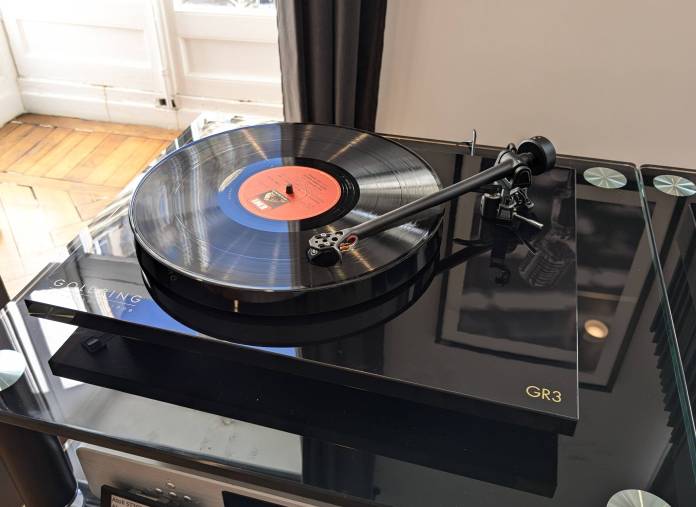 The Minor Flaw: Cartridge Accessibility and Modularity - visual representation