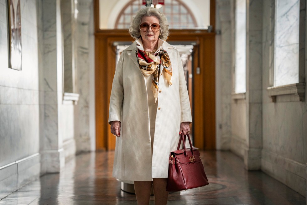The Impact of A Woman of Substance - visual representation
