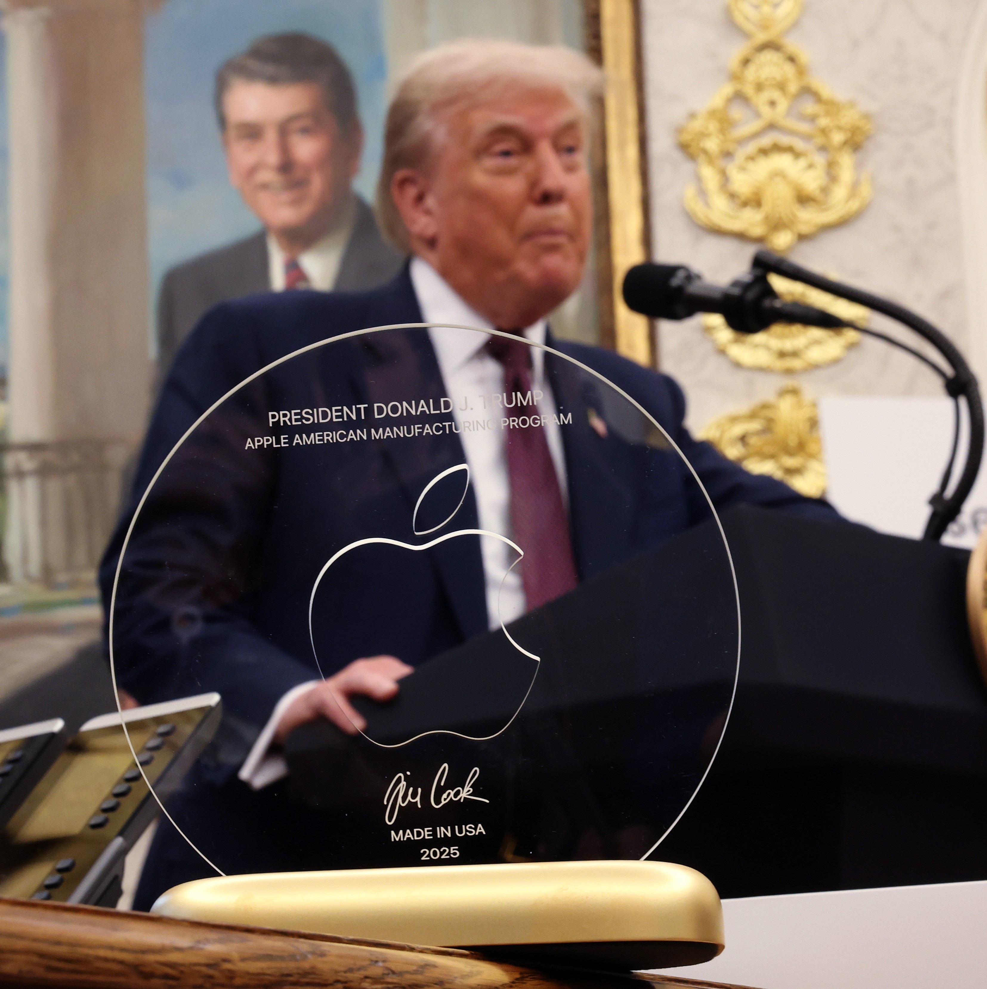 Apple's Capitulation: When a Gold Statue Beats a Supply Chain - contextual illustration