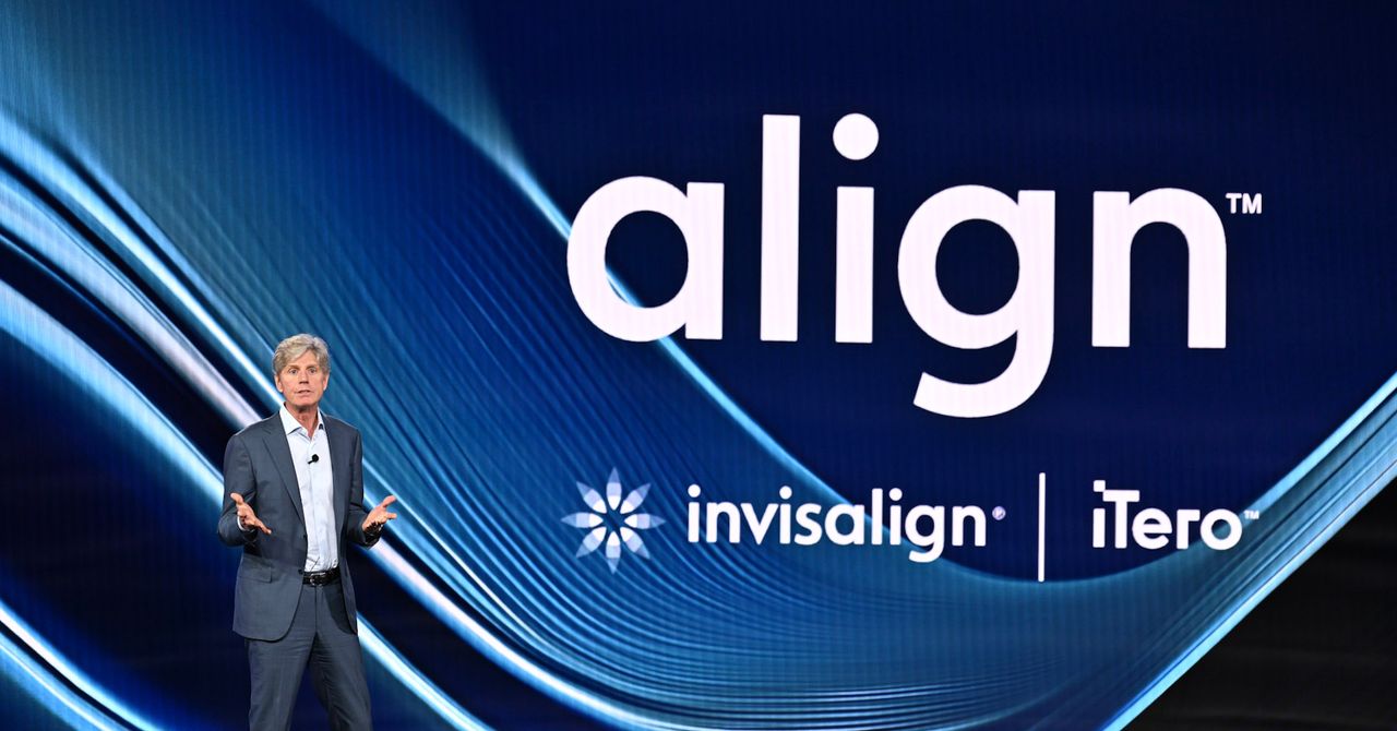 How Invisalign Became the World’s Biggest User of 3D Printers | WIRED