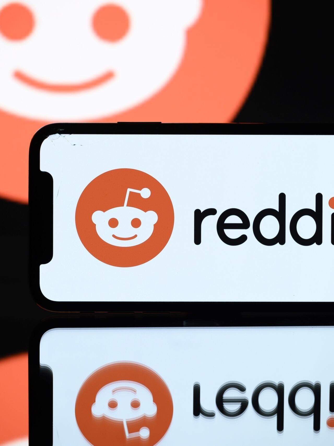 Social Media Strategy Lessons for Government Agencies - visual representation